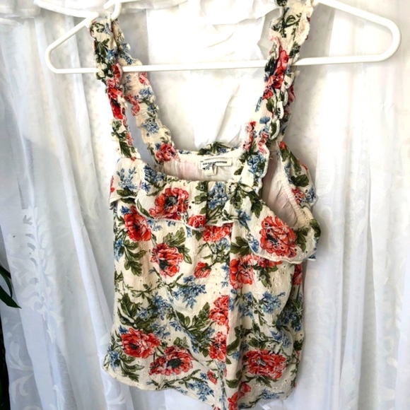 *3 FOR $20* AMERICAN EAGLE OUTFITTERS s size small cream floral halter crop top - Picture 5 of 11